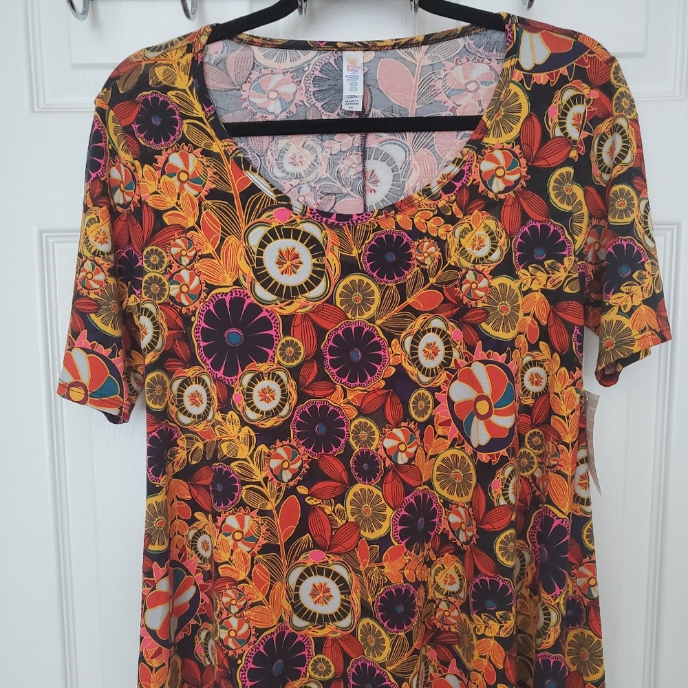 Lularoe Perfect T Shirt